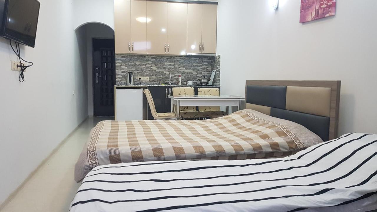 Sky-G Sea View Apartment Батумі Екстер'єр фото