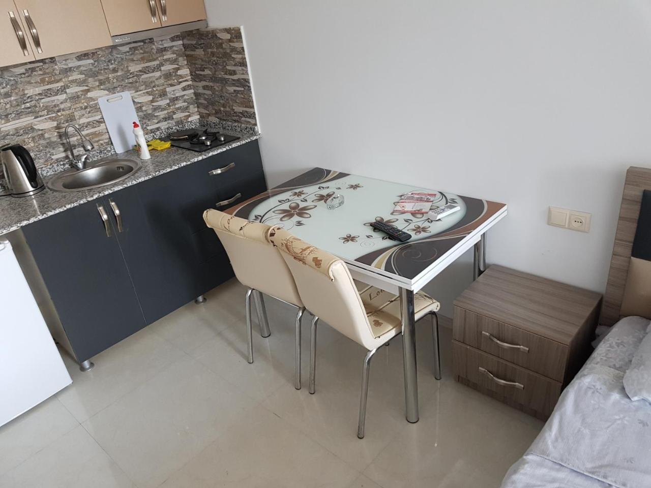 Sky-G Sea View Apartment Батумі Екстер'єр фото