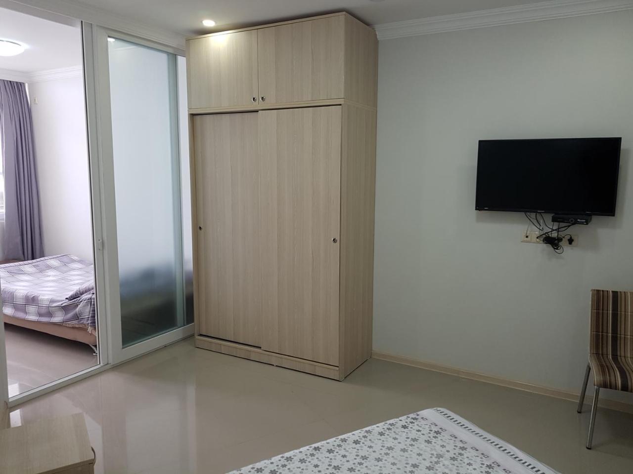 Sky-G Sea View Apartment Батумі Екстер'єр фото